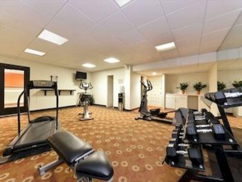Quality Inn And Suites Conference Center Richmond Eksteriør bilde