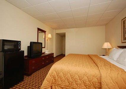 Quality Inn And Suites Conference Center Richmond Rom bilde
