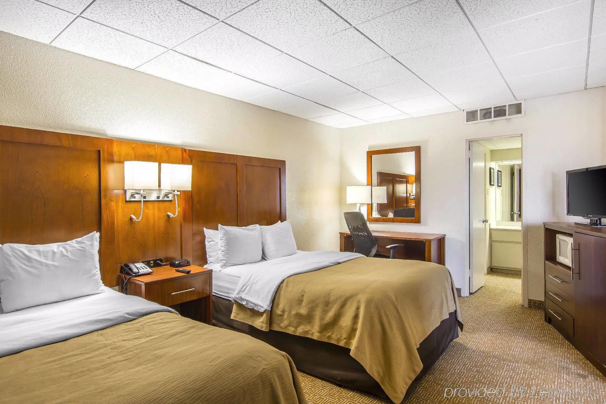 Quality Inn And Suites Conference Center Richmond Eksteriør bilde
