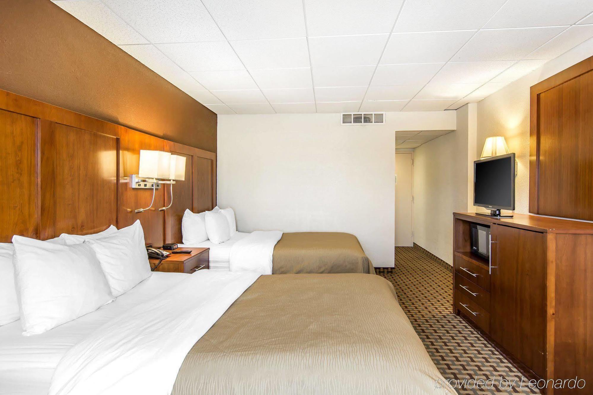Quality Inn And Suites Conference Center Richmond Eksteriør bilde