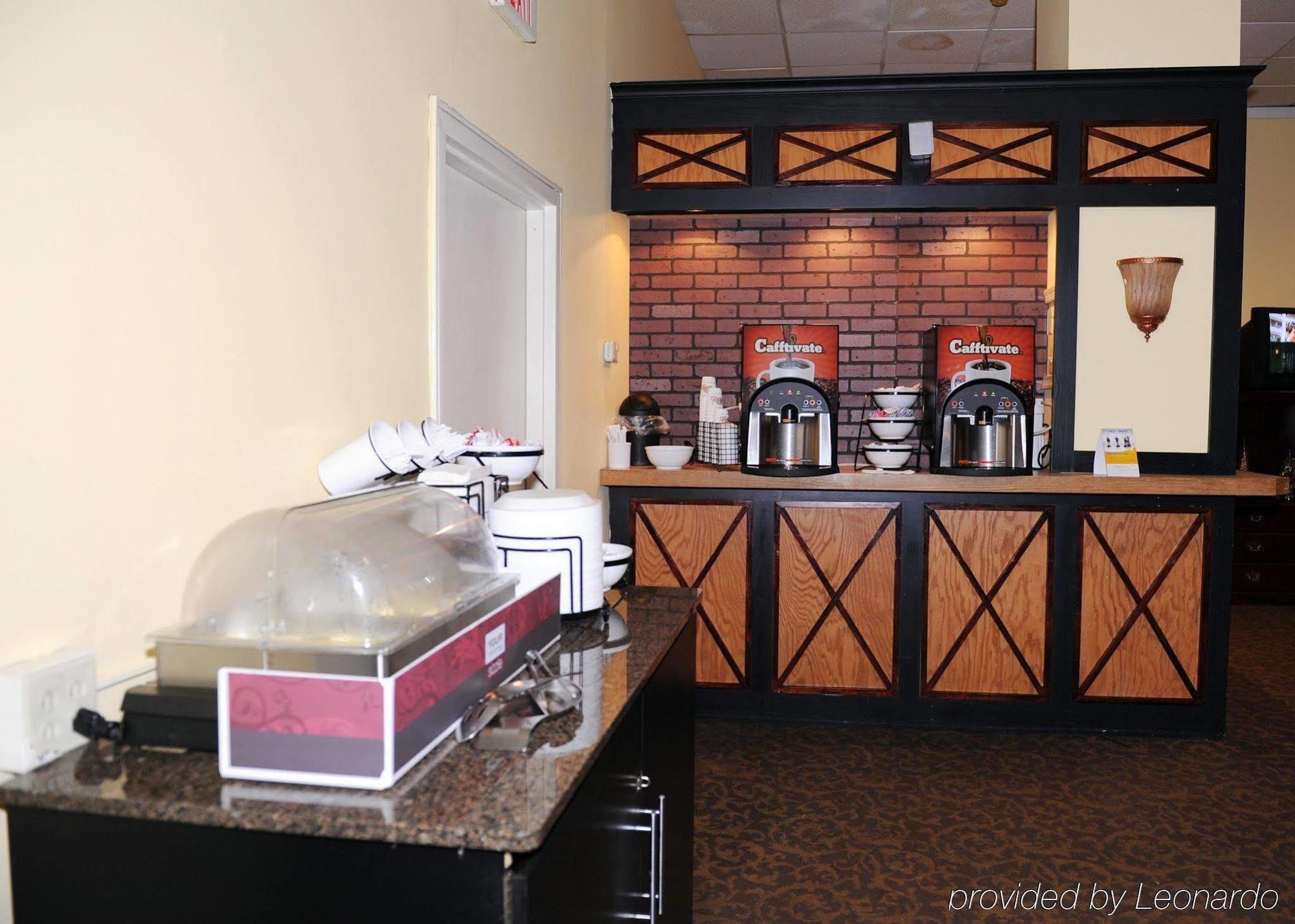 Quality Inn And Suites Conference Center Richmond Restaurant bilde