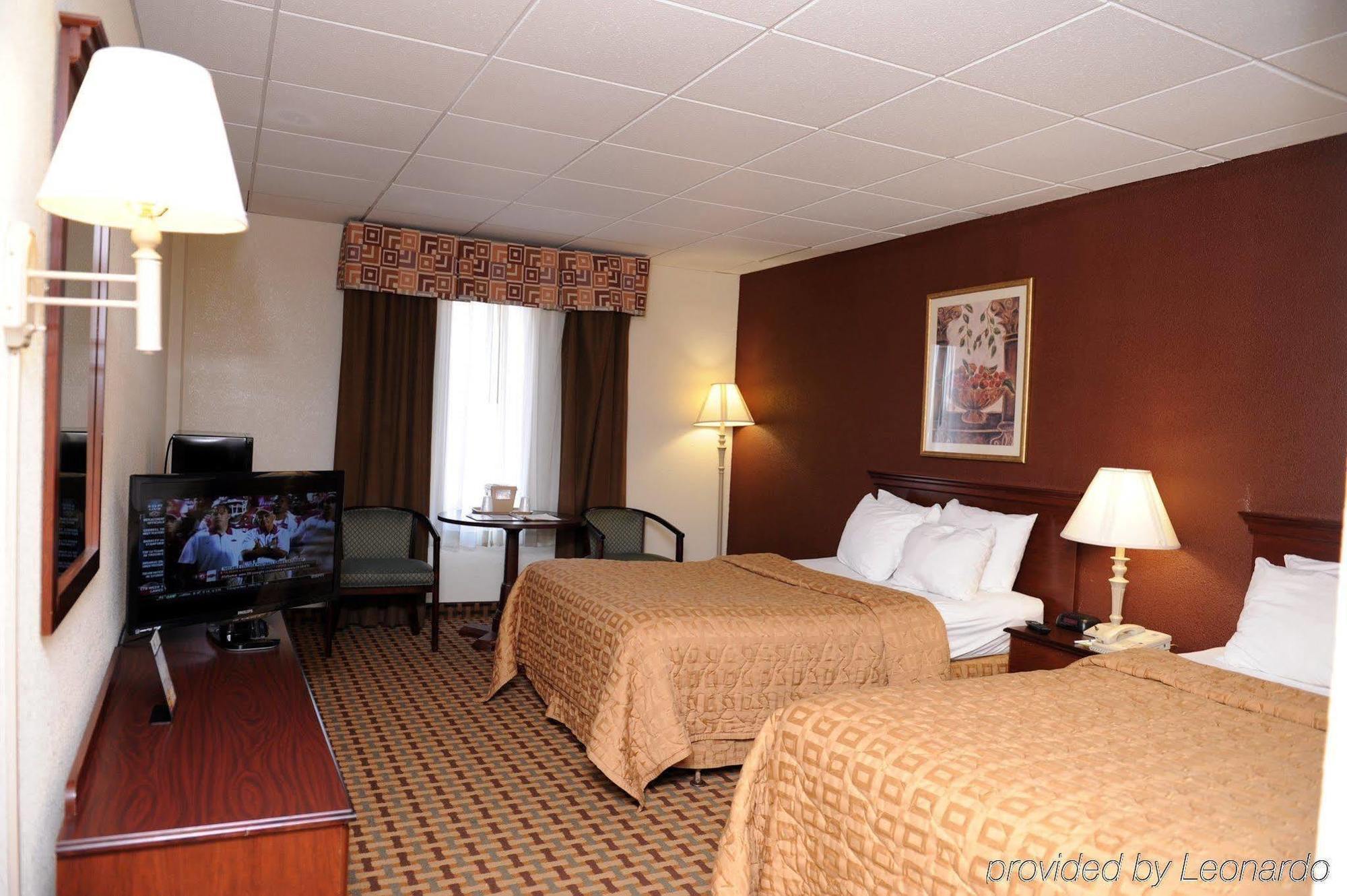 Quality Inn And Suites Conference Center Richmond Rom bilde